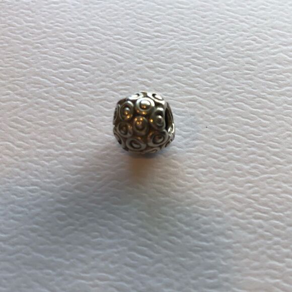 Pandora authentic sterling silver charm - Dots & Swirls RETIRED - Picture 4 of 5